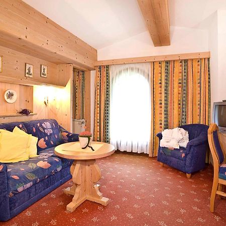 Alpenhotel Fernau Нойштіфт-ім-Штубайталь Екстер'єр фото