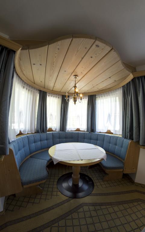 Alpenhotel Fernau Нойштіфт-ім-Штубайталь Екстер'єр фото