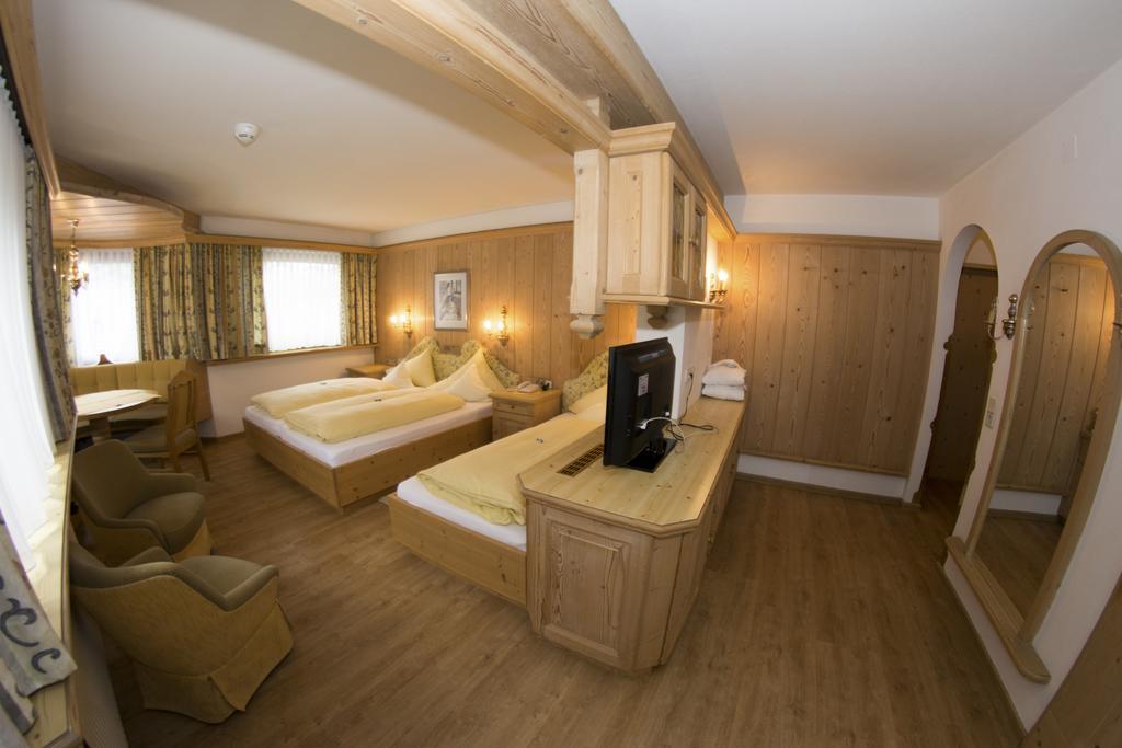 Alpenhotel Fernau Нойштіфт-ім-Штубайталь Екстер'єр фото