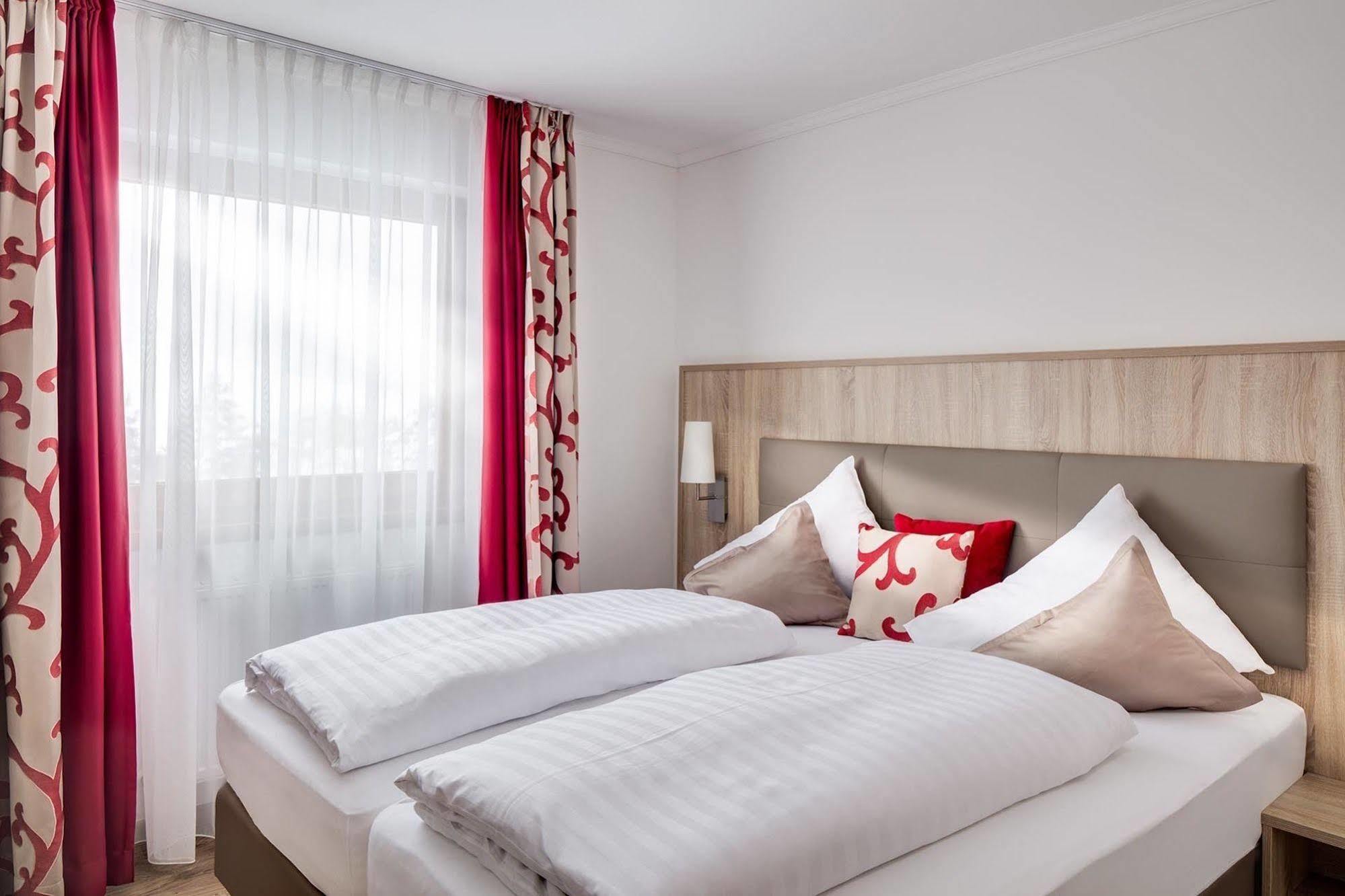 Alpenhotel Fernau Нойштіфт-ім-Штубайталь Екстер'єр фото